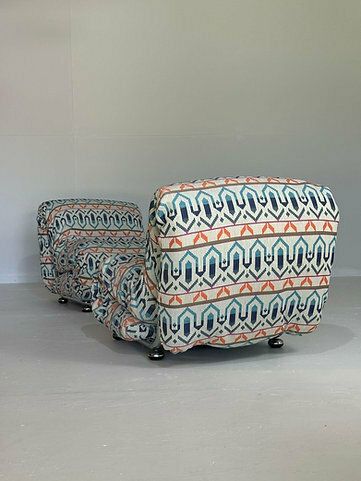 Opvallende Italiaanse Loungstoelen Met Chromen Onderstel – Set Van Twee photo vinterior