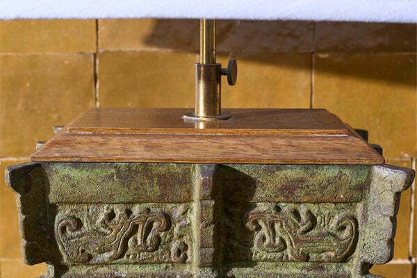Mid 20th Century Bronze Table Lamp photo vinterior