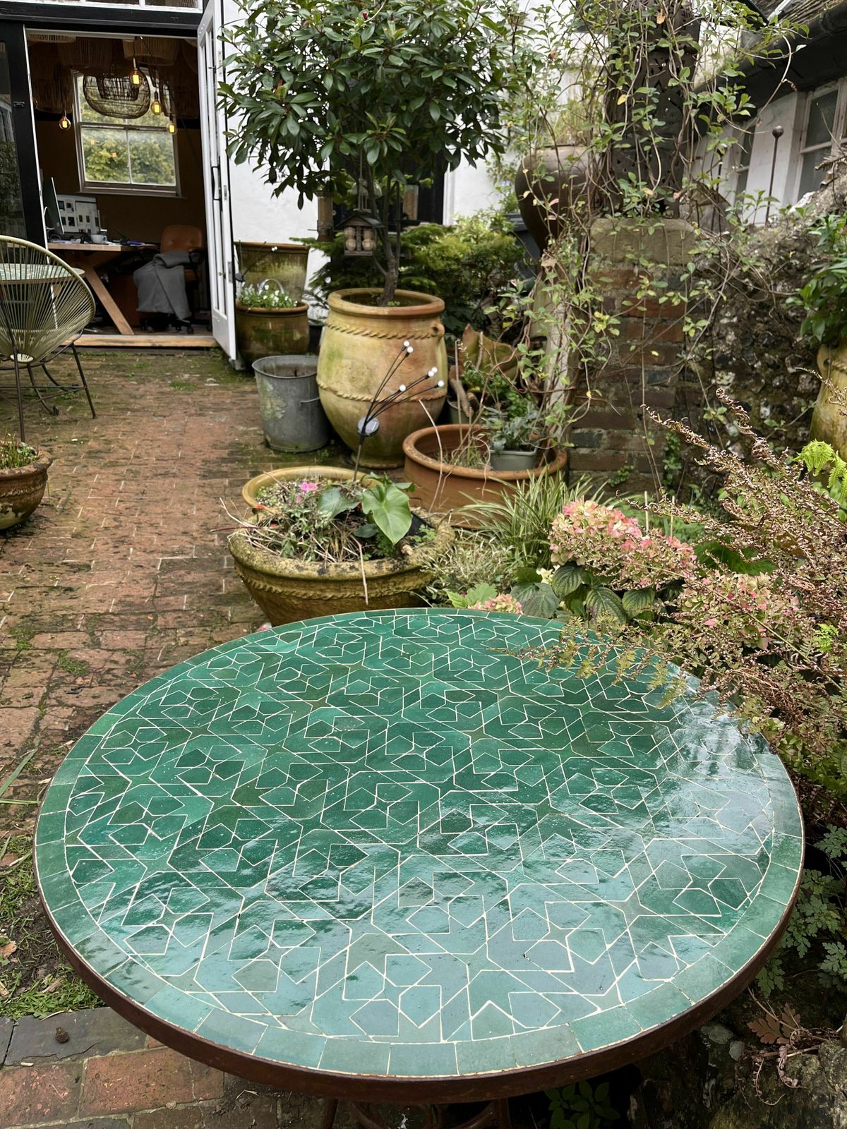 Tavole Calde 80cm Diam Handcrafted Moroccan Mosaic  Table Matrix Green  With Iron Base And 2 Maintenance Products. New But Unused Old Stock