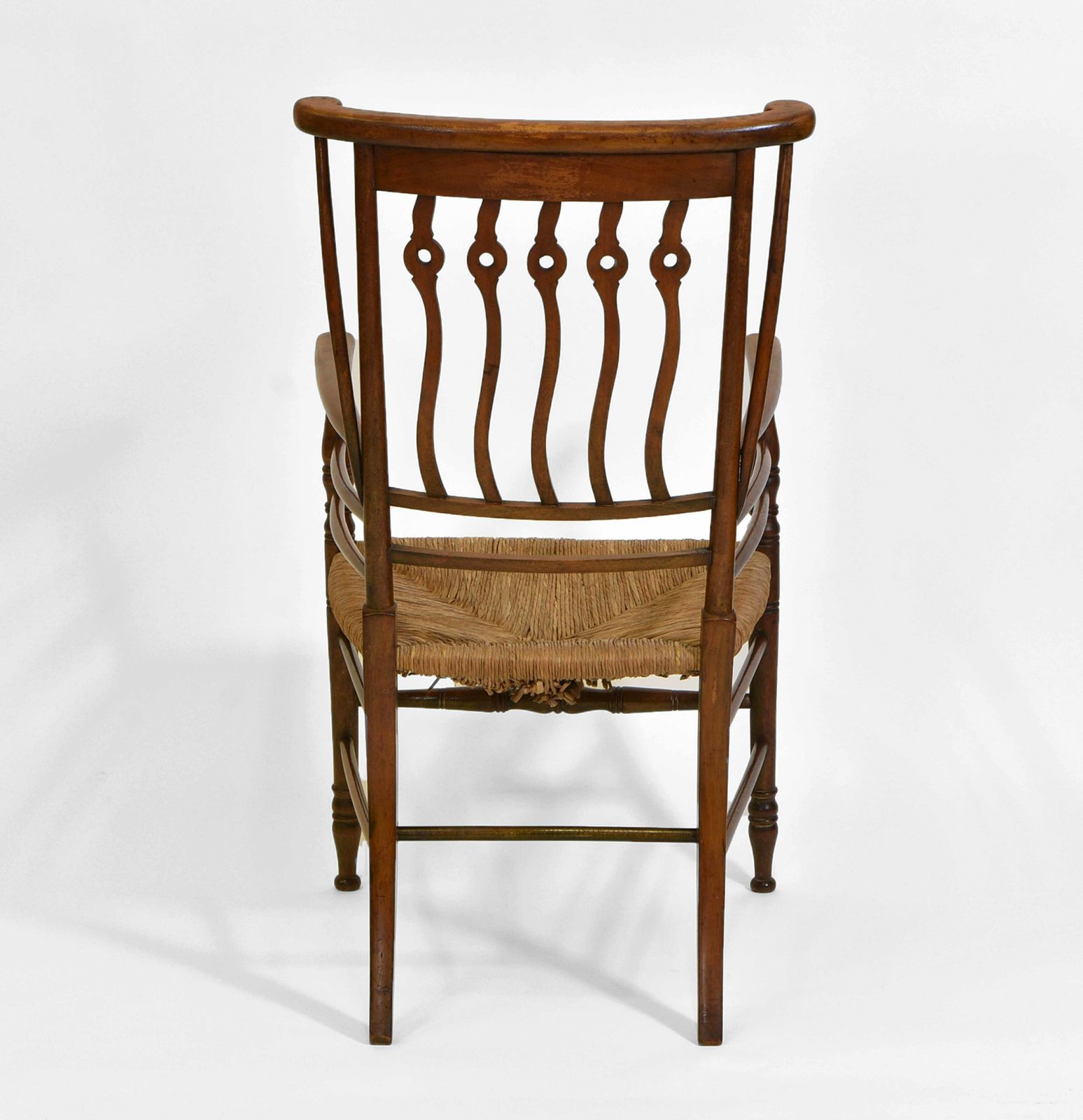 photo vinterior Arts & Crafts “Quaint” Rush Seated Armchair