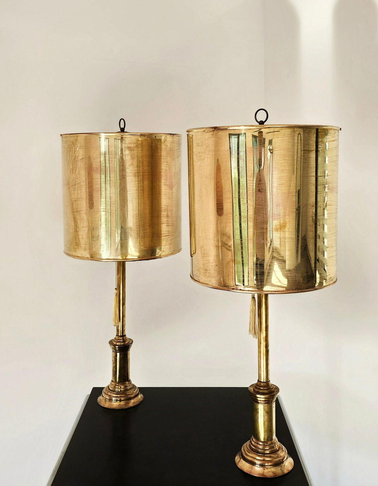 1 Out Of 2 Huge And Chic Mid Century Modern Bronze Table Lamps With Brass Shades Attr. To Maison Charles // Made In France In 1960s