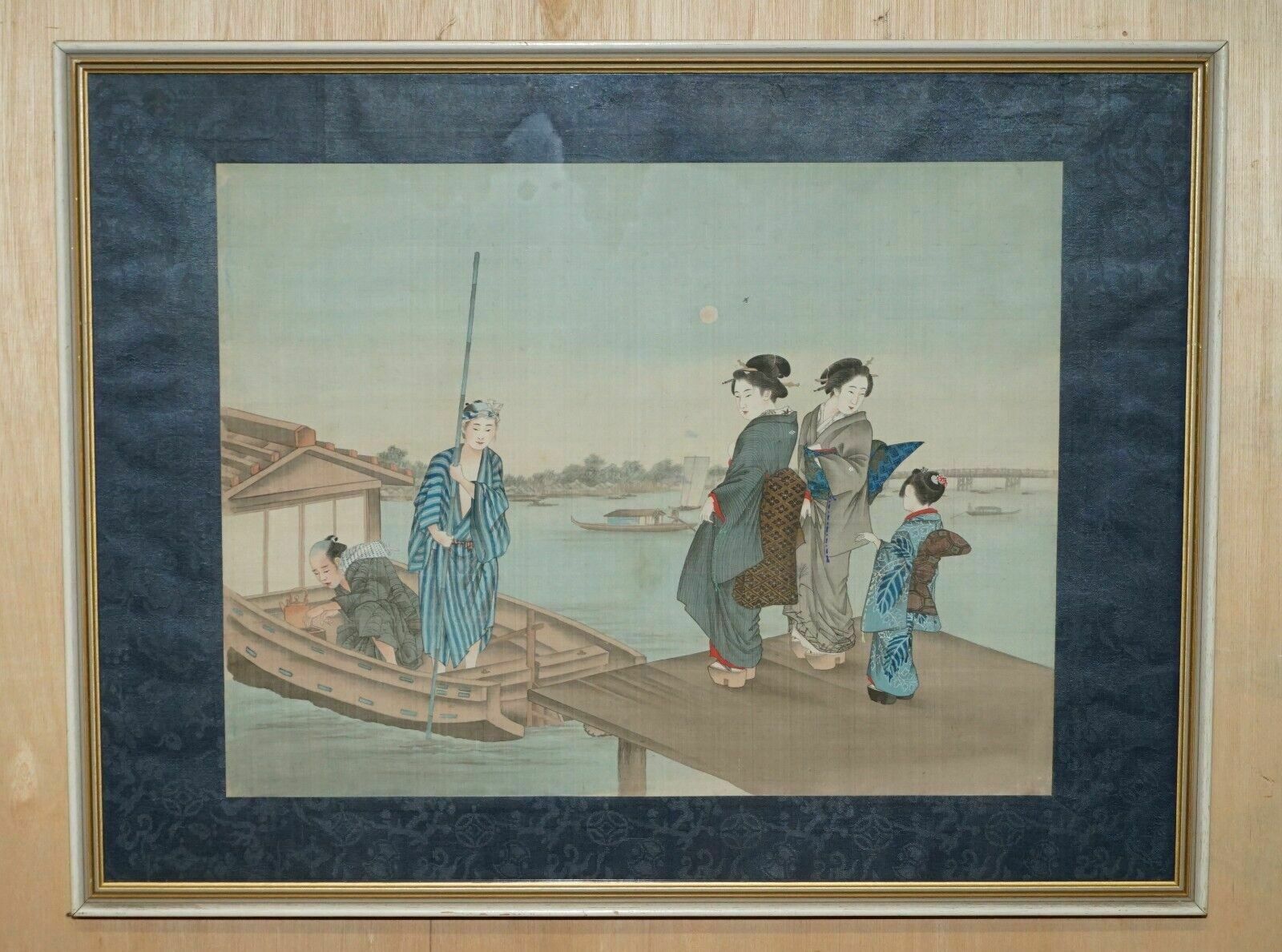 Japanese 1920 Woodblock Triptych Watercolour Print Of Geisha Girls Boaring Boat