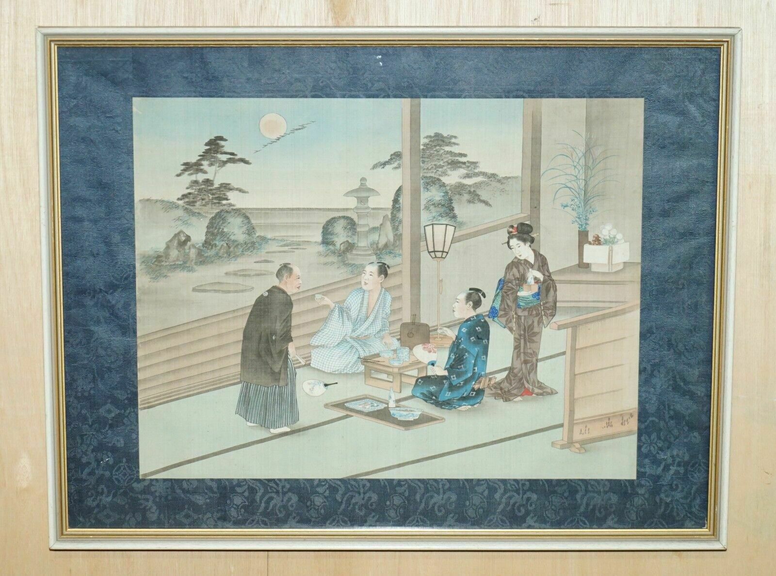 Japanese Cir 1920 Woodblock Triptych Watercolour Print Of Geisha Girl & Nobles