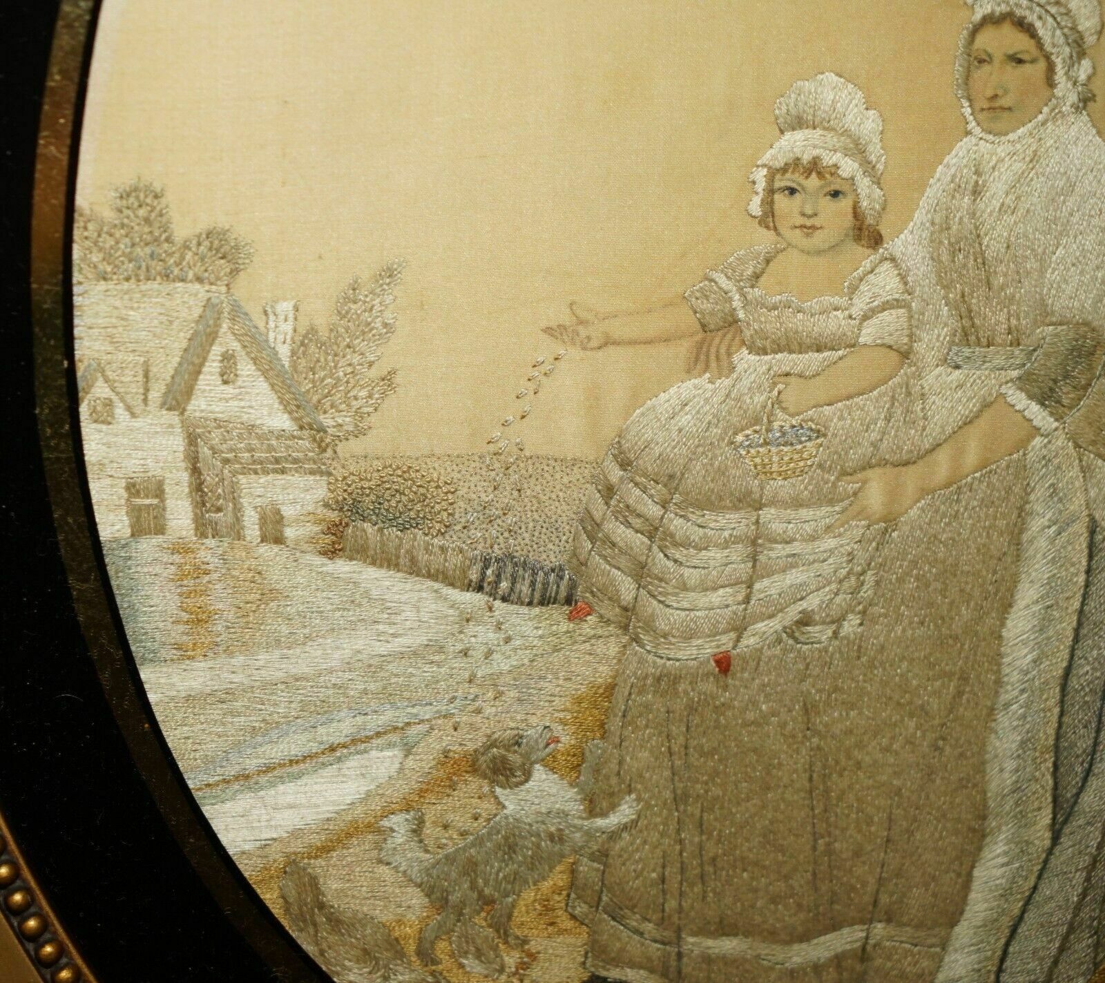 Stunning Detail 18th Century Oval Framed Silk Work Tapestry Gold Gilt Frame photo vinterior