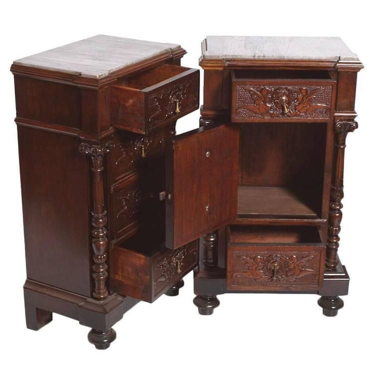 Vincenzo Cadorin Venetian 1890s Bedroom Renaissance Set In Massive Carved Walnut photo vintage