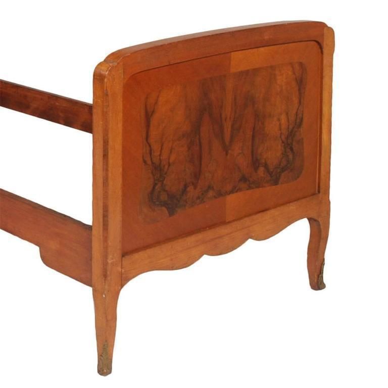 1920s Antique Italian Art Nouveau Pair Of Beds In Cherrywood And Burl Walnut photo 5580.0