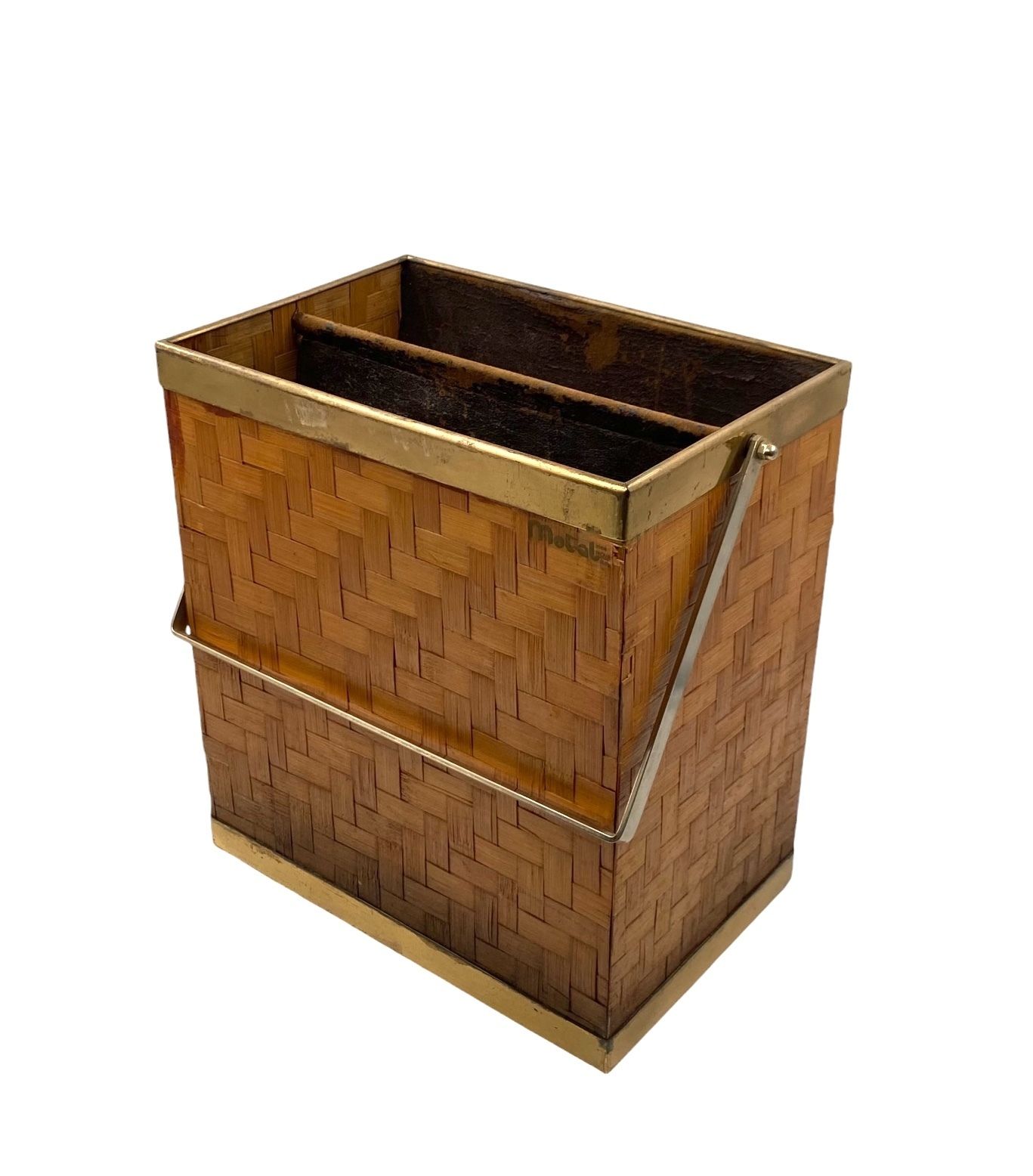 Hollywood Regency Brass And Woven Bamboo Magazine Rack, Metal Linea Nova Italy 1970 photo 450.0