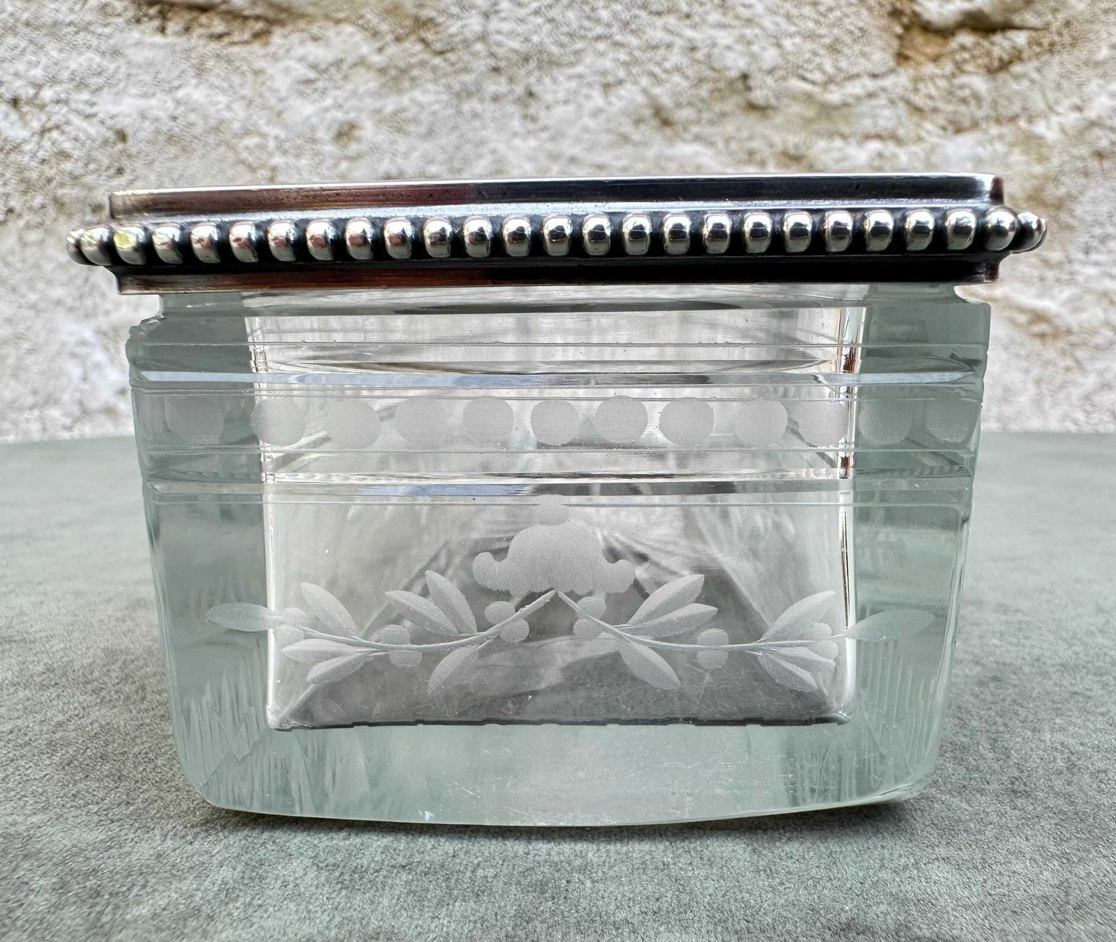 Antique Crystal And Silver Lidded Box, French Vanity Or Bathroom Set, Jewelry Casket photo vinterior