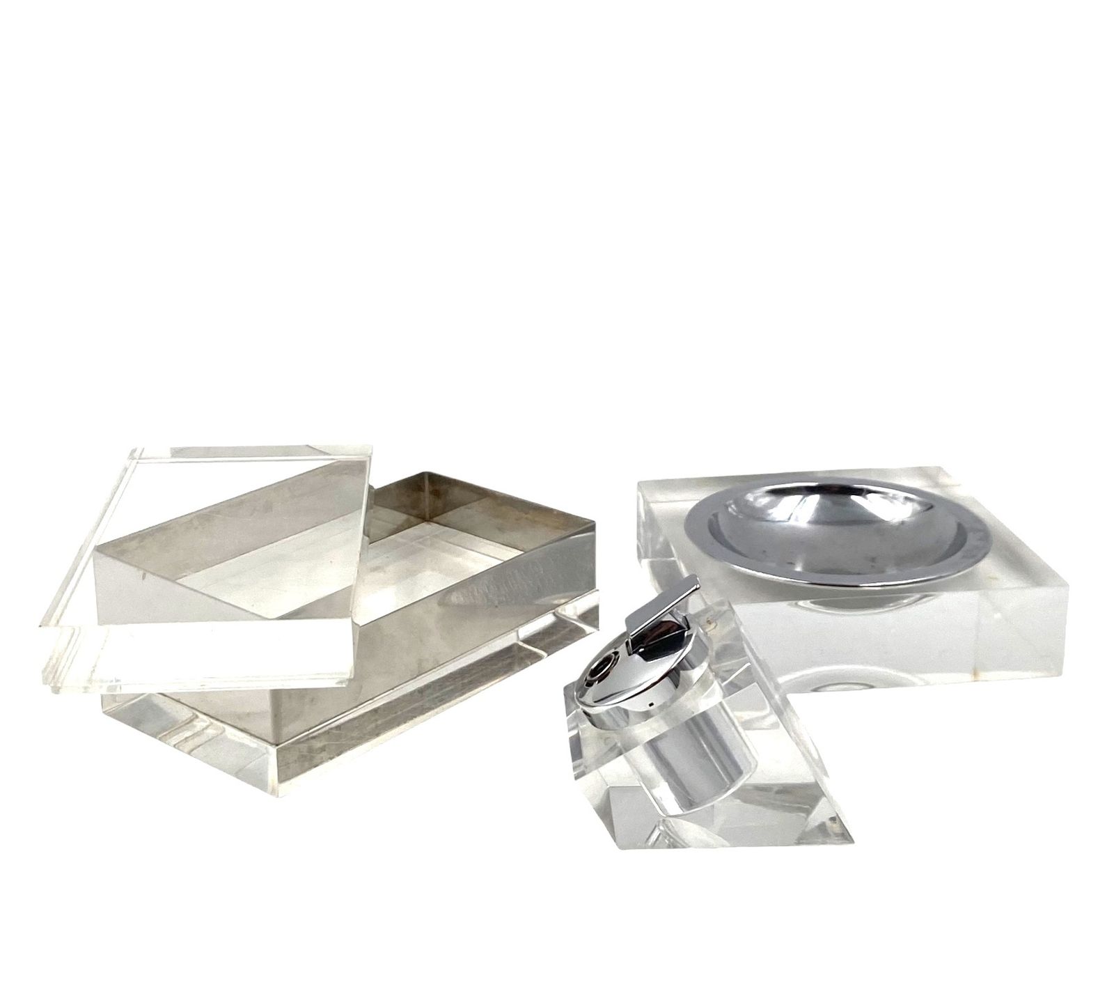 Home Decor Hollywood Regency Lucite Smoking Set, Guzzini  Italy 1970 photo