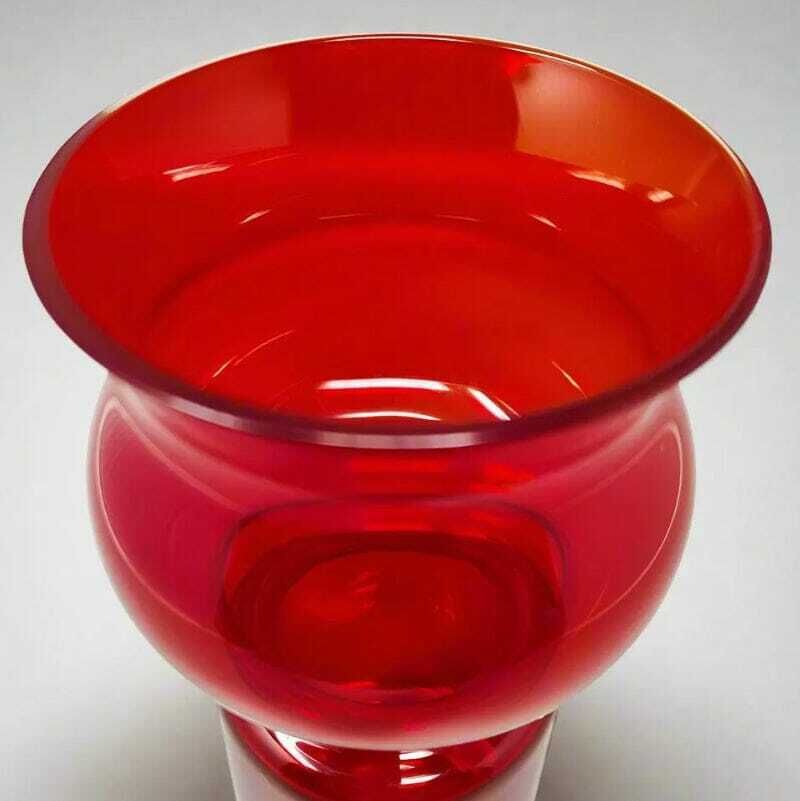 1970s Astonishing Tamara Aladin Vase Tulppaani (#1513) For Riihimaki/Riihimaen Lasi Oy photo Home Decor
