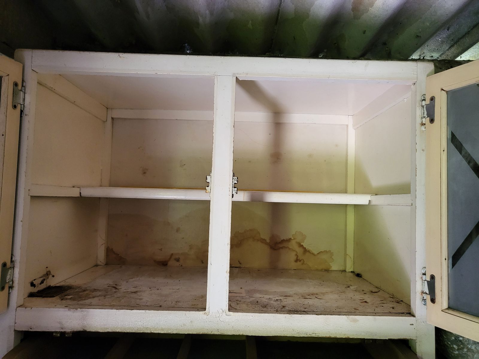 1950s/60s Retro Kitchen Cabinet Larder photo 50.0