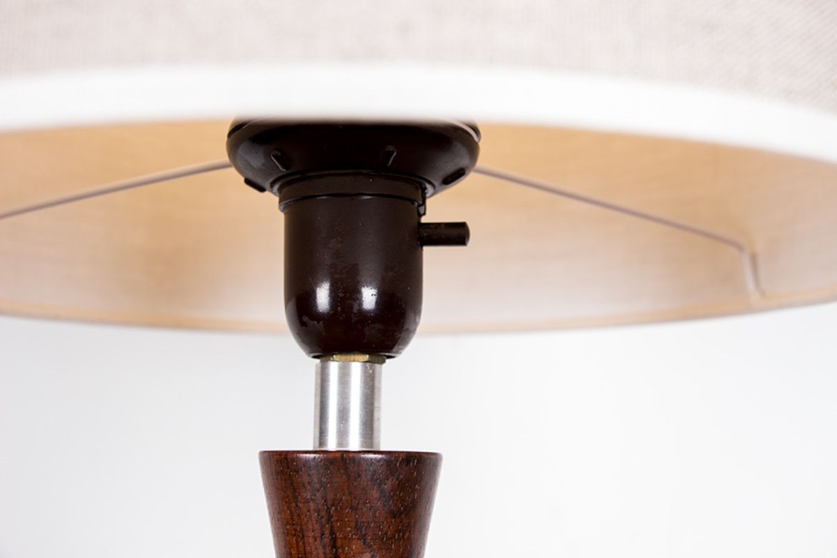 Lampe de table suédoise en aluminium, palissandre et bakélite par Bergboms, 1960. photo for sale