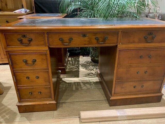 Mahogany Twin Pedestal Study Desk And Set Of Drawers photo furniture