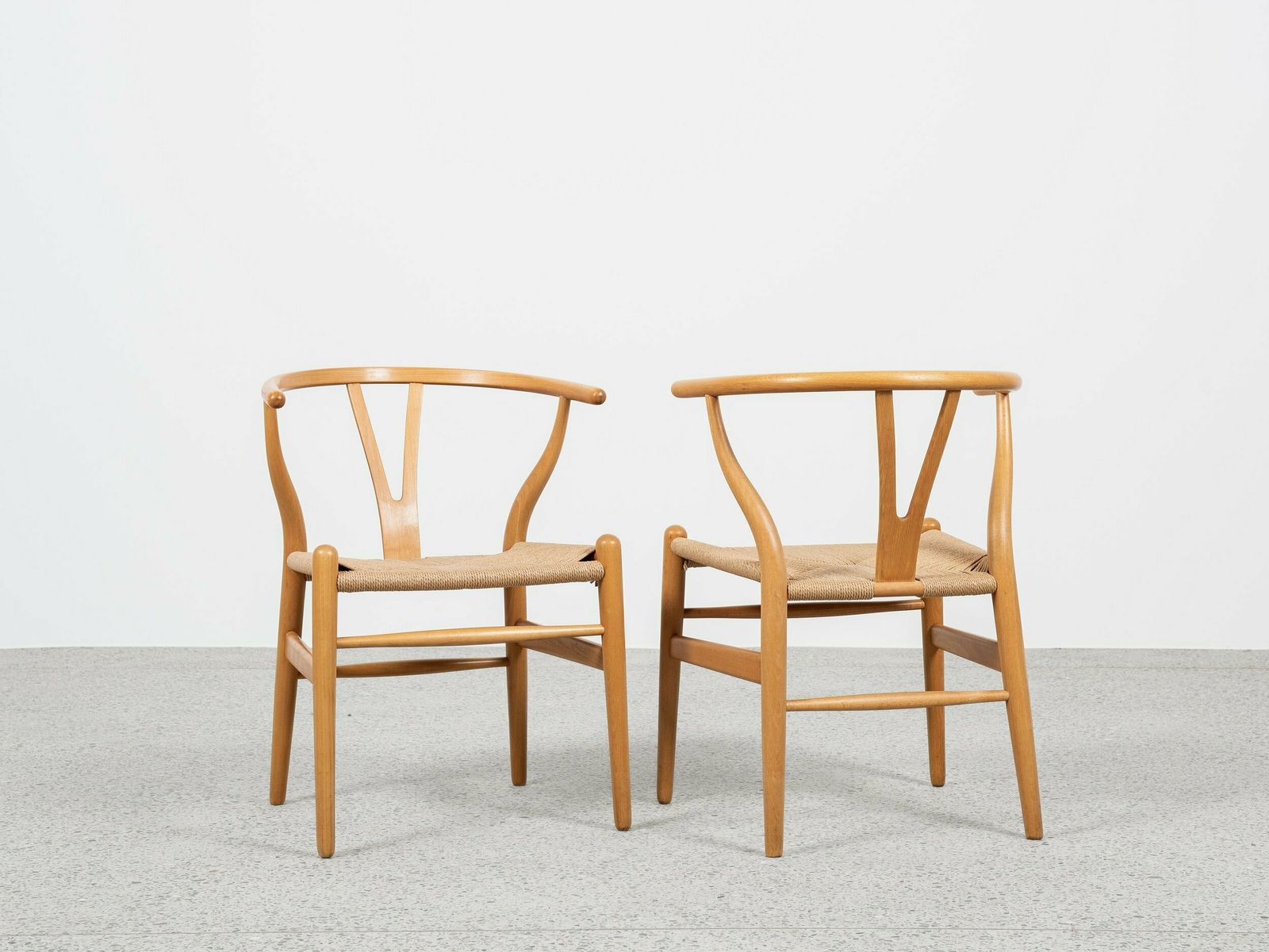 Midcentury Pair Of Original Wishbone Chairs By Hans Wegner For Carl Hansen And Søn
