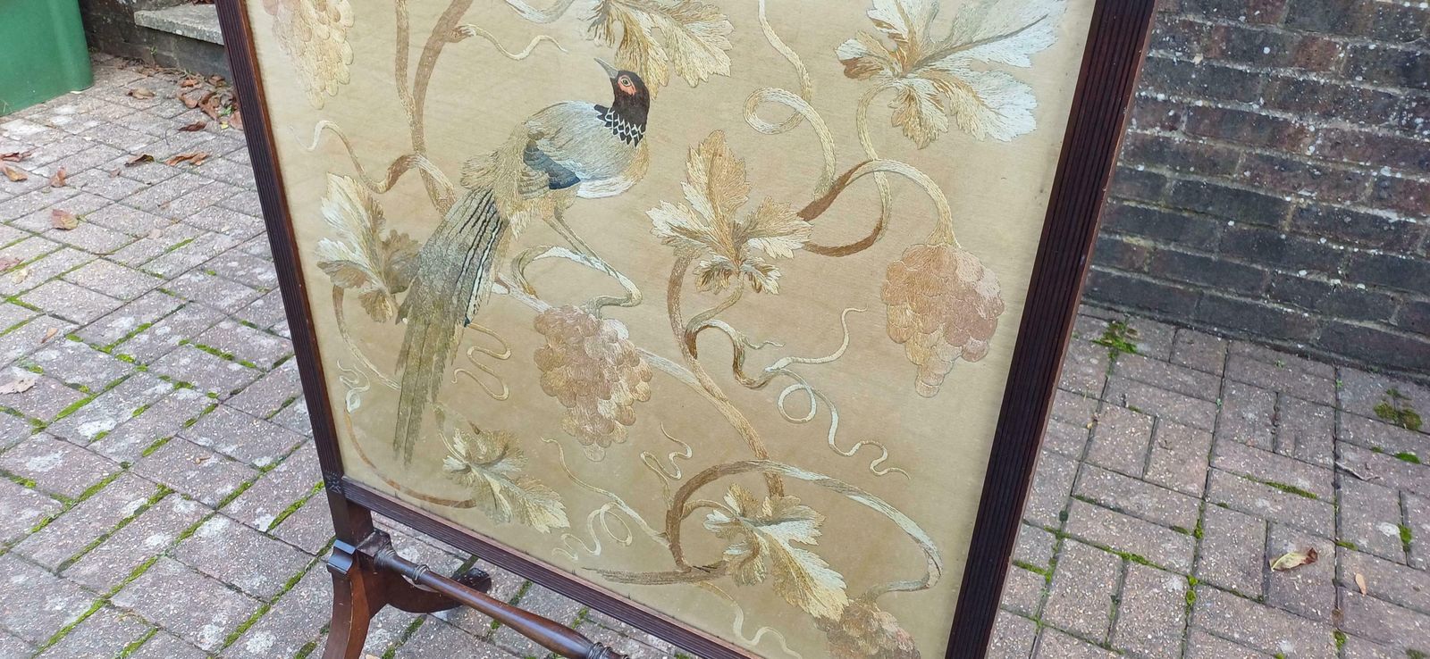photo furniture Huge Imposing Victorian Mahogany Fire Screen With Bird Of Paradise Embroidery Needlework.
