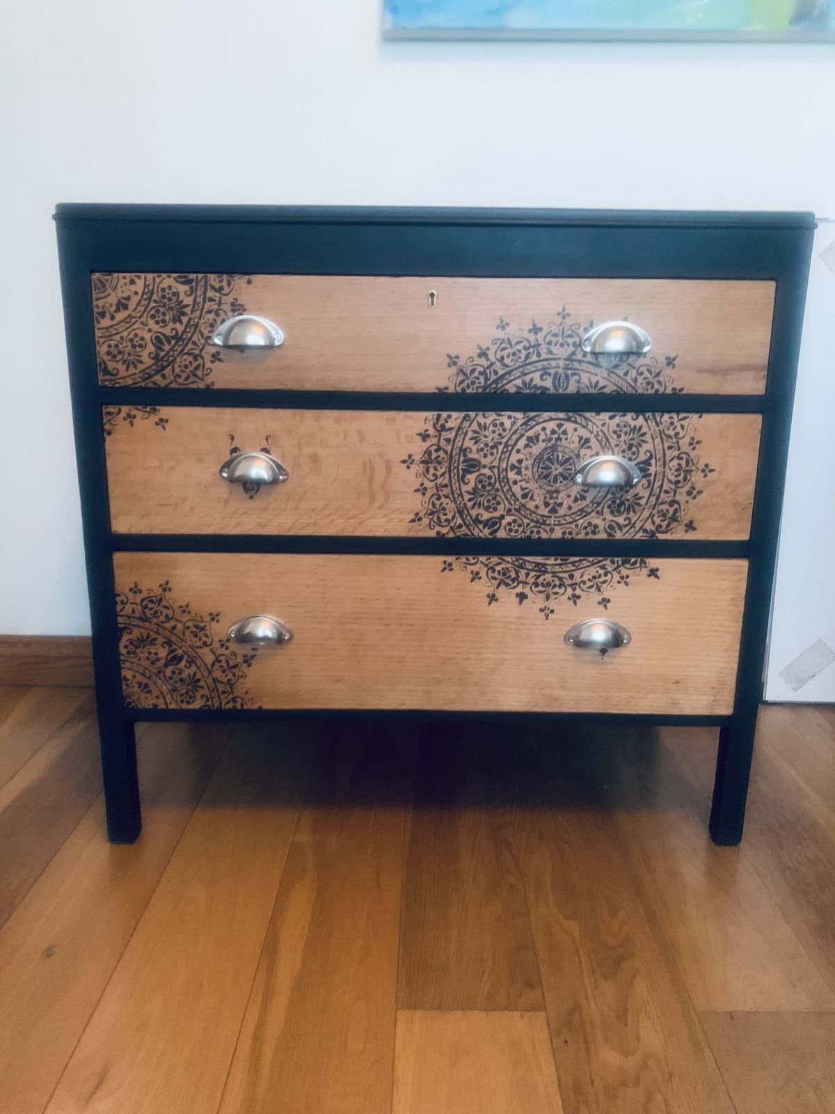 Vintage Chest Of Drawers