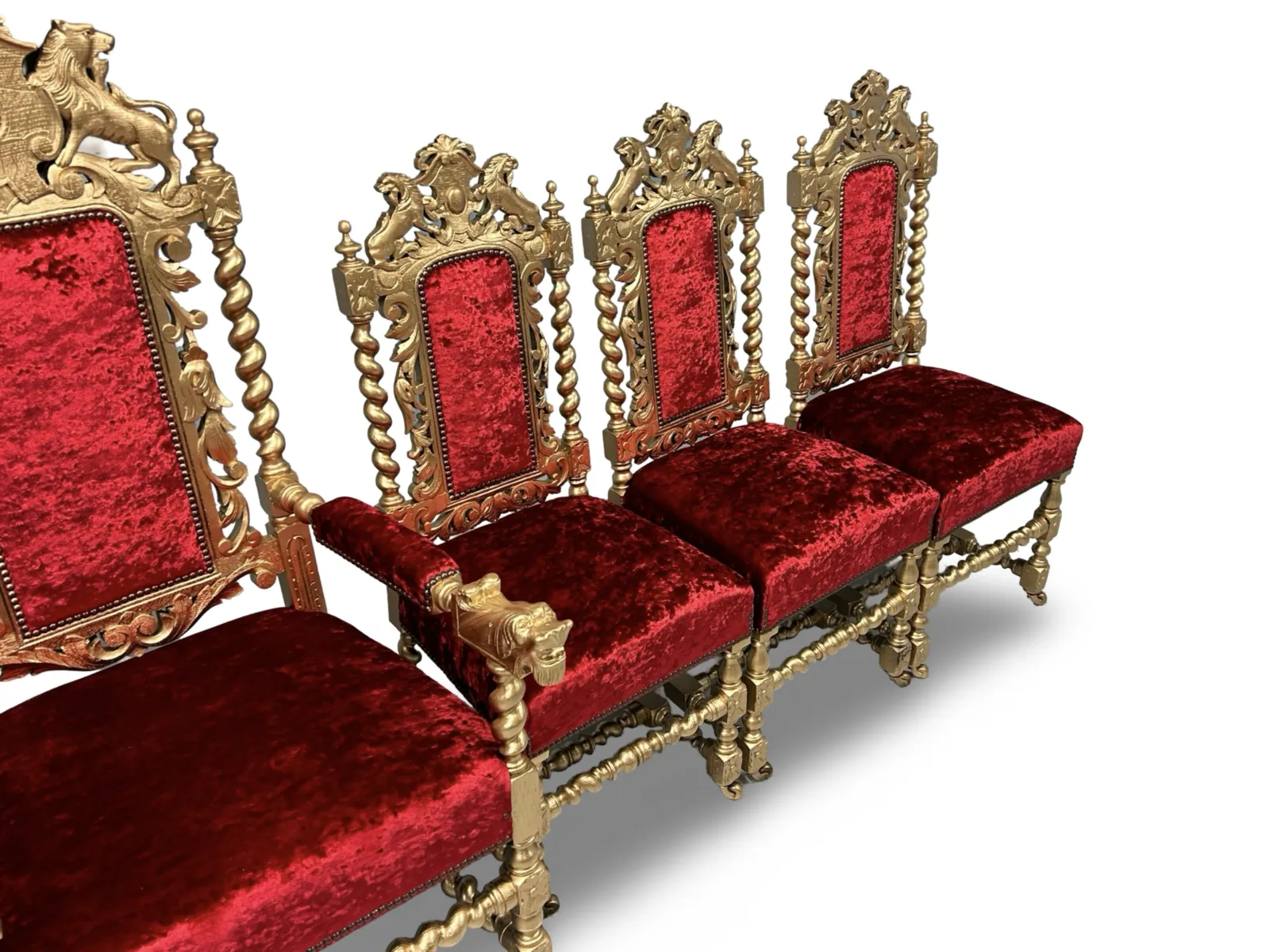 photo vinterior Amazing Beautiful Rare Set Of 8 Antique Victorian Gold & Red Velvet Royal Palace Charles II Style Oak Grand Dining Chairs