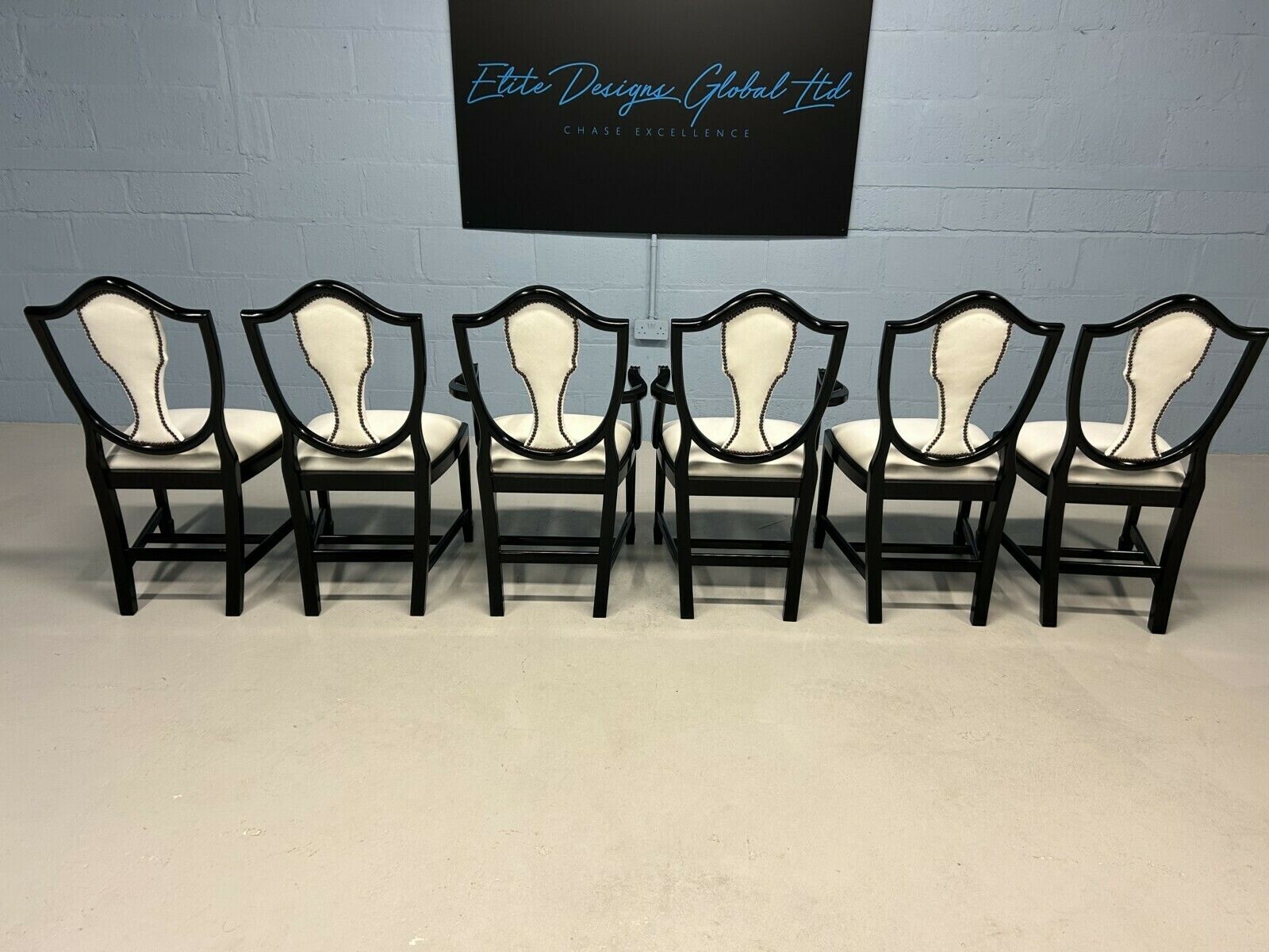 photo vintage 6 Stunning Elite Prince Of Wales Style Designer F&B Pitch Black & Lily White Real Leather/Hide Dining Chairs.