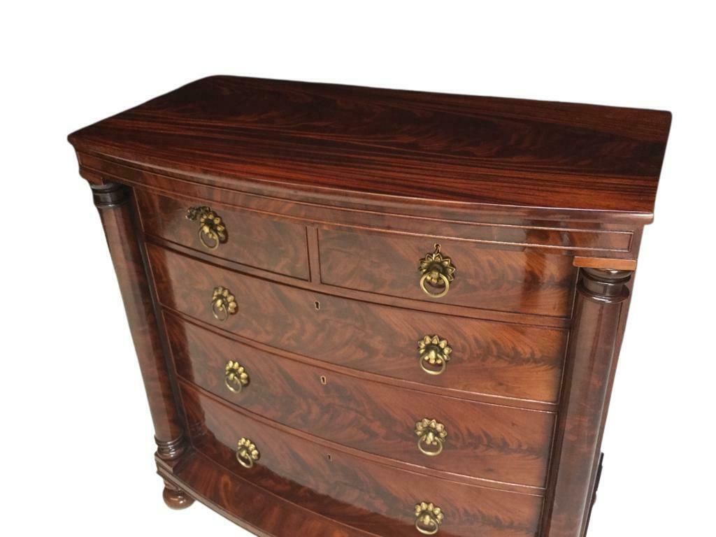 Elite Antique Victorian Flame Mahogany Chest Of Drawers. photo vintage
