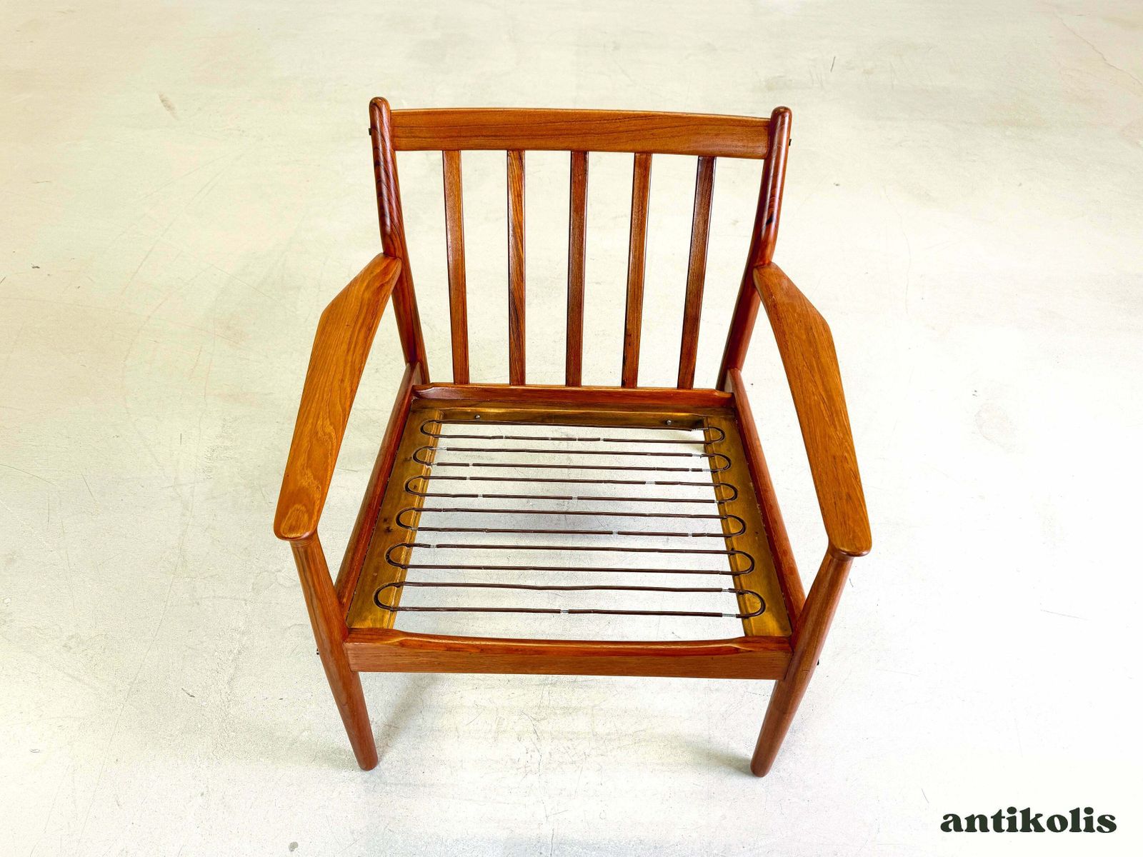 photo furniture Mid Century Svend åge Teak Sessel Easy Chair Glostrup