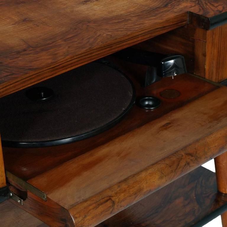 Mid Century Modern Consolekast Met Platenspeler Naar Voorbeeld Van Ico Parisi photo Meubels