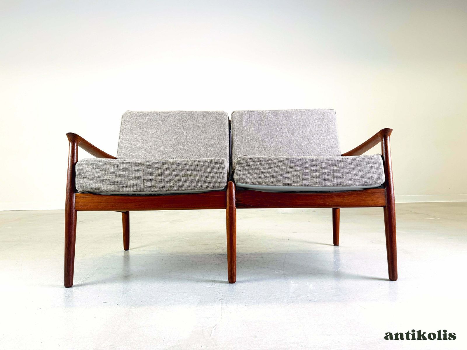 Mid Century Svend åge Teak Sofa 2 Seater Couch Glostrup photo Furniture