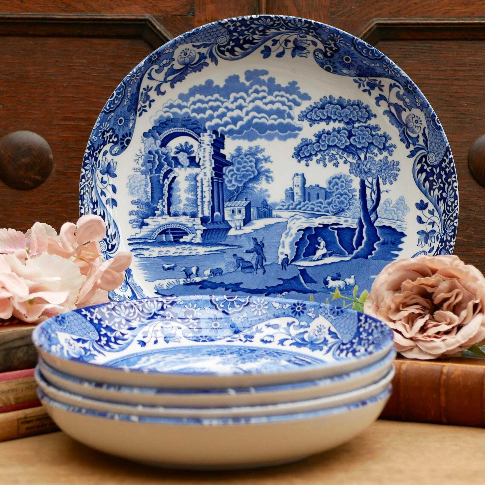 Spode Italian Design Pasta/Dessert/Salad/Soup Bowls With Matching Large Serving Bowl Blue And White English Earthenware Crockery photo Home Decor