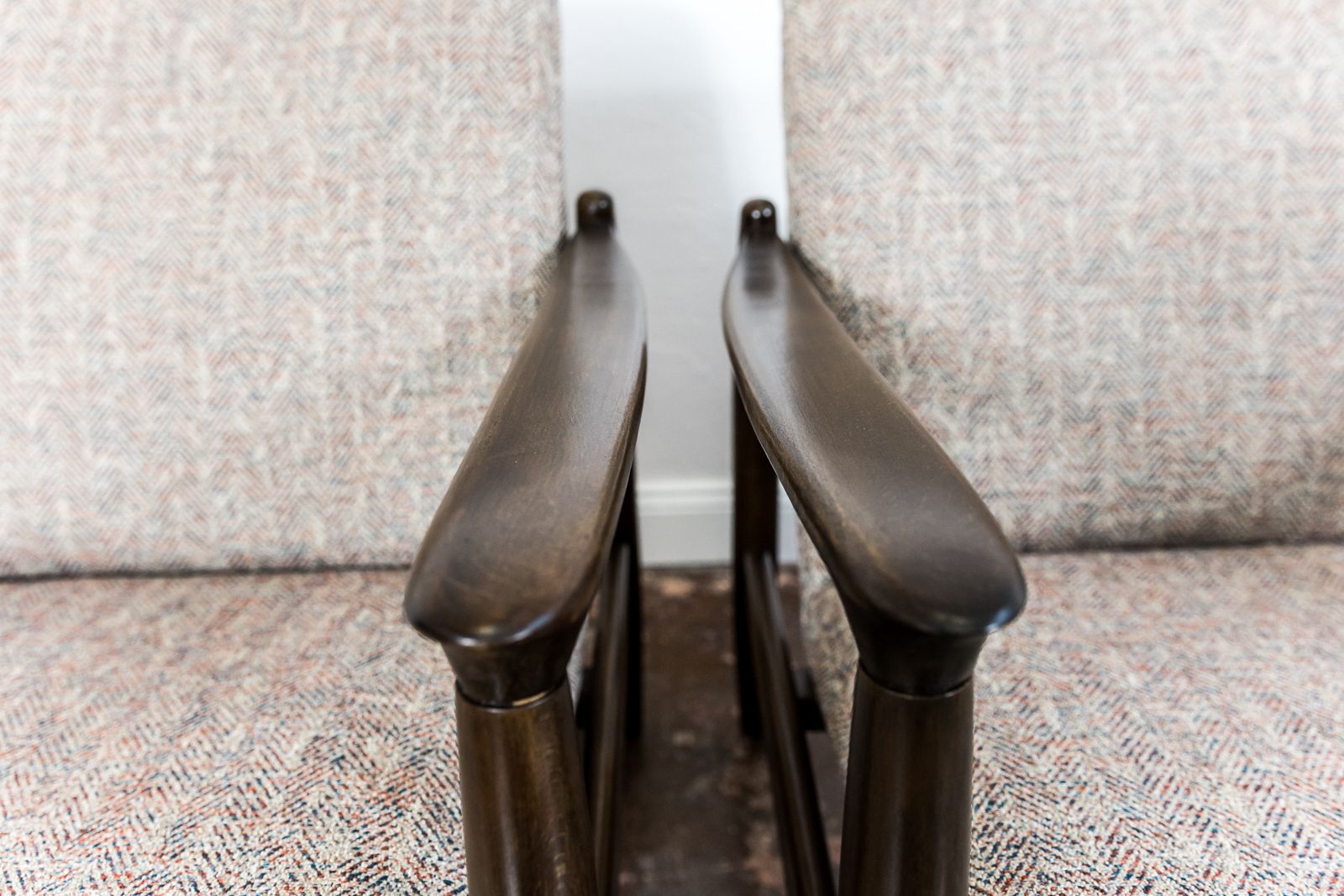 photo furniture Pair Of Gfm 64 Armchairs By Edmund Homa 1960's