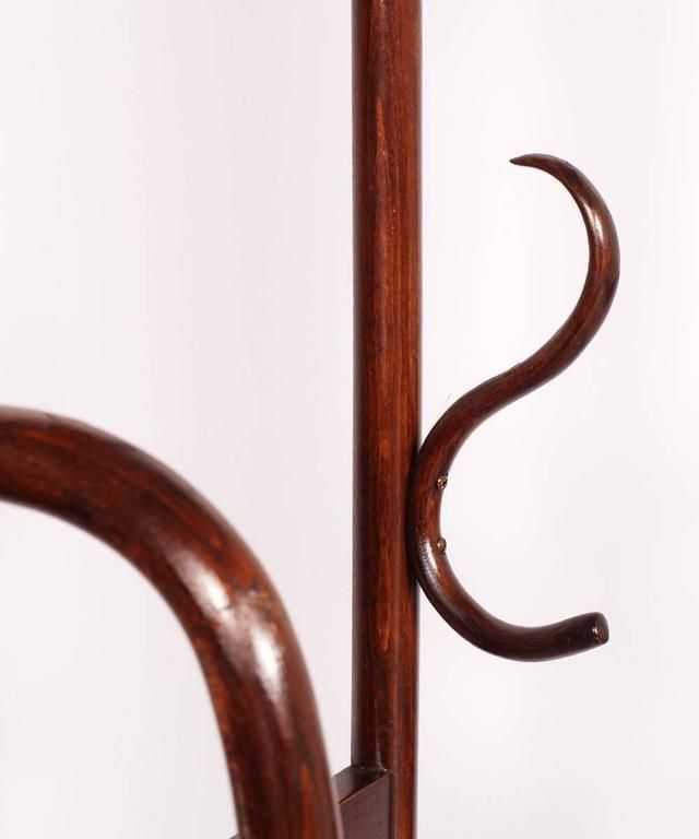 Early 20th Century Art Nouveau Entrance Coat Rack Hanger With Mirror By Thonet photo for sale