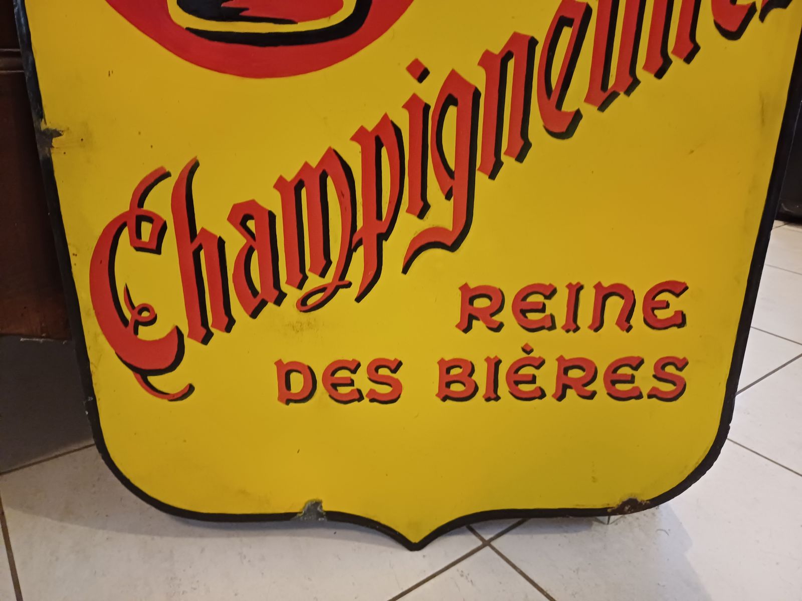 Champigneulles Queen Of Beers Enamel Sign photo vinterior