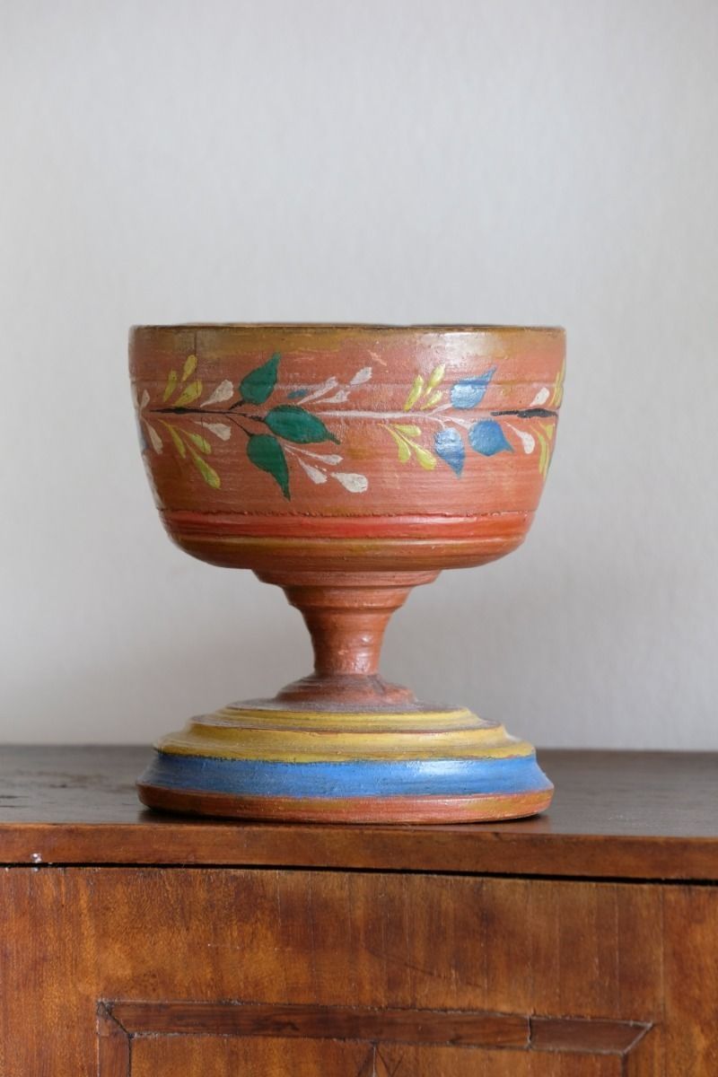 Painted Treen Folk Art Cup Scandinavian photo vinterior