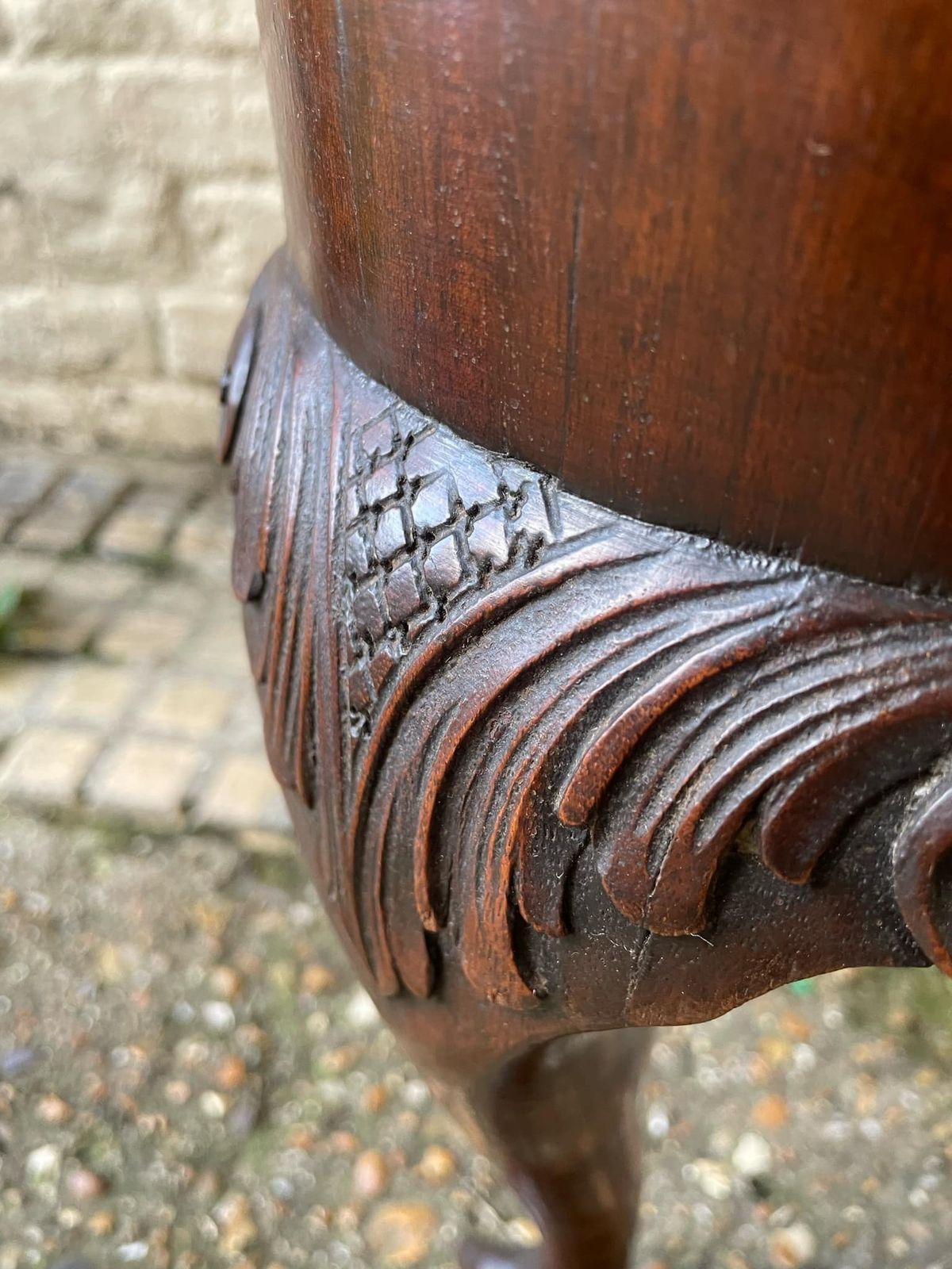 Antique George II Style Walnut Stool With Needlework Seat And Eagle Claw And Ball Feet photo 495.0