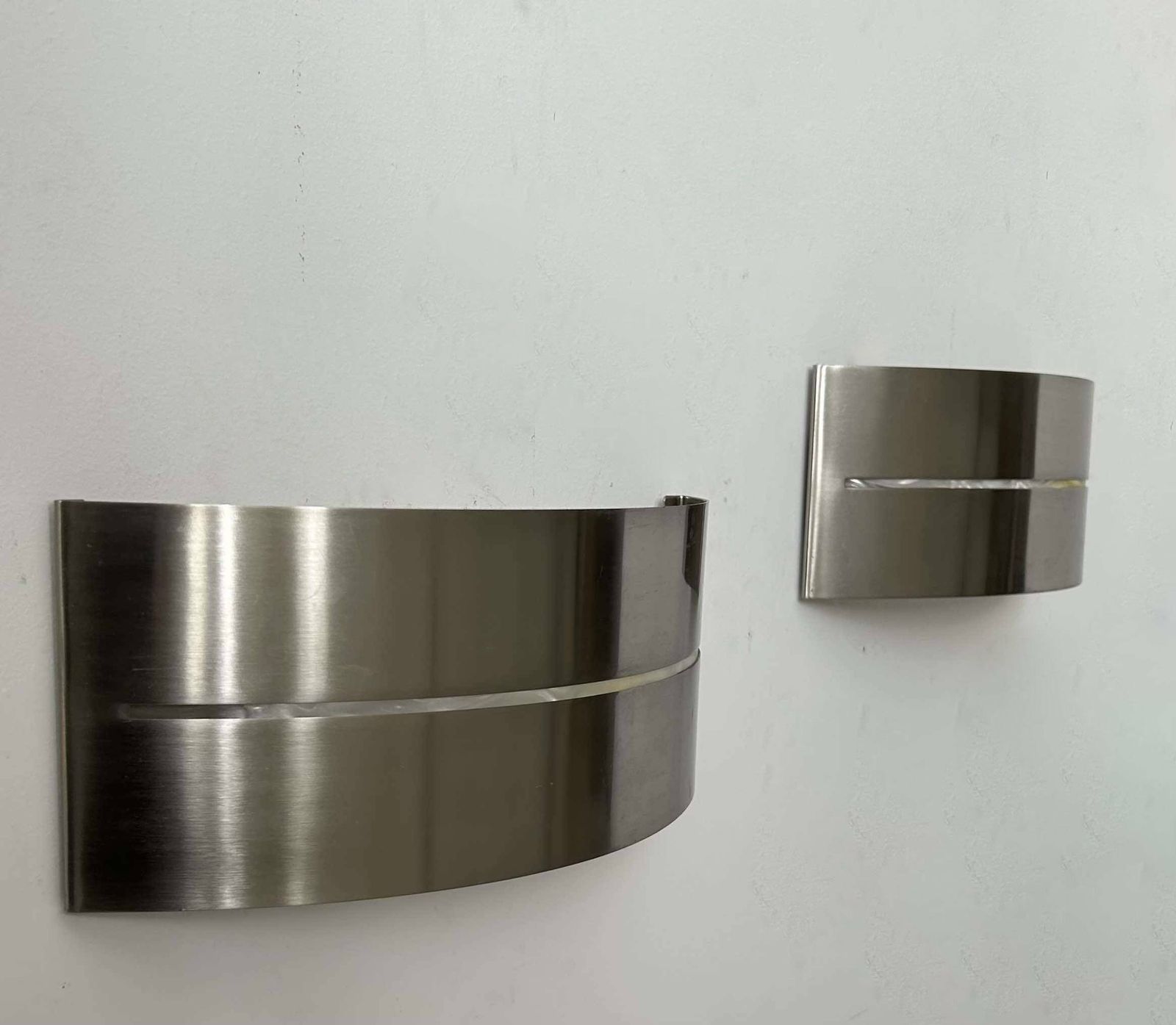 photo vintage Pair Of Vintage Wall Lights, Brushed Metal, France 1980.