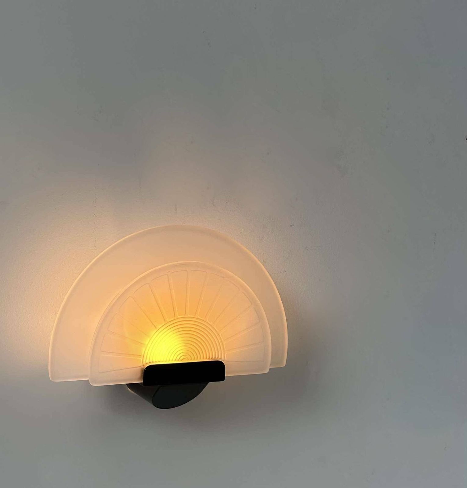 Vintage Wall Lamp "Diva" Ezio Didone For Arteluce, Sandblasted Glass And Black Metal photo for sale