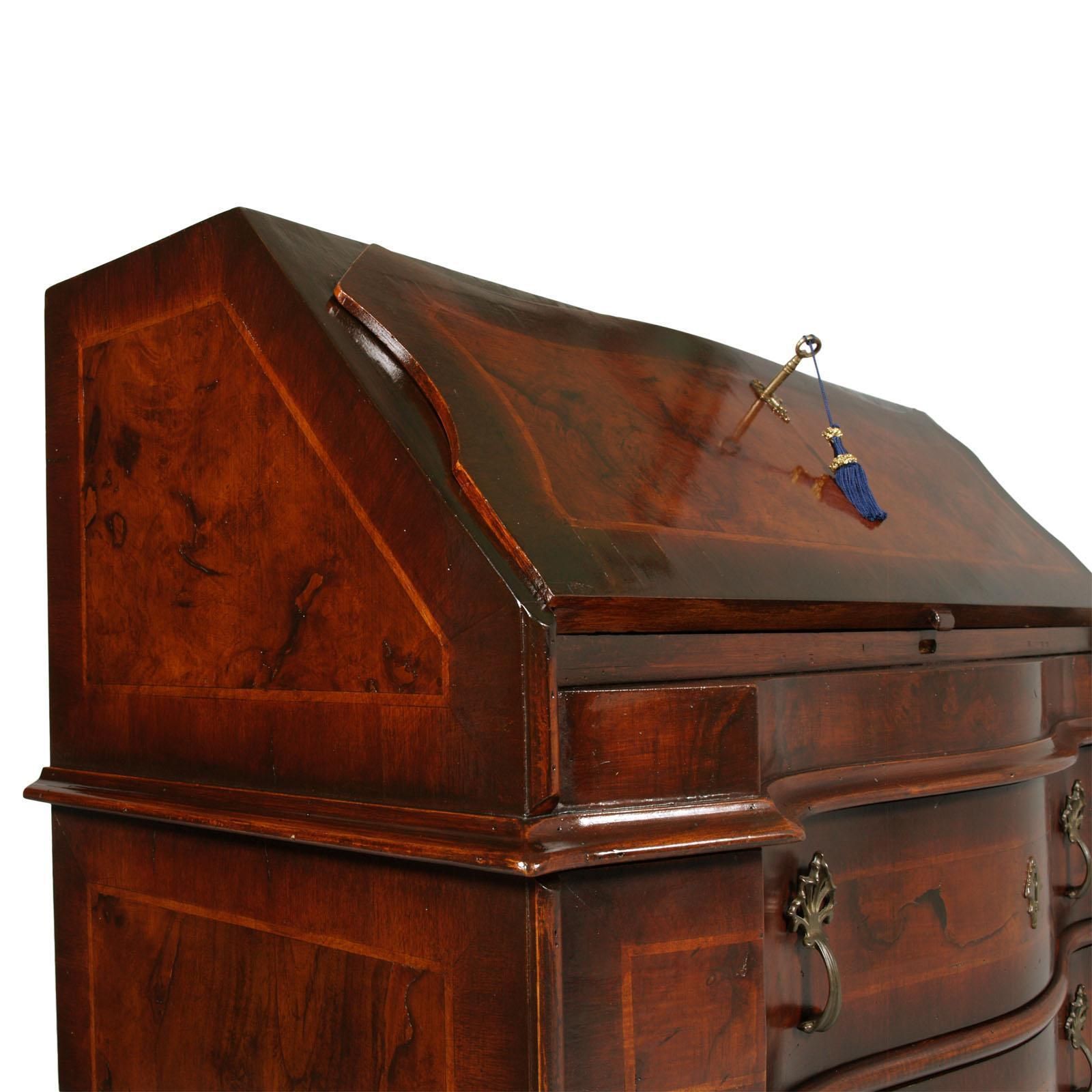 Early 20th Century Lombard Walnut Secretaire Burl Walnut Veneer & Threaded Maple photo Furniture