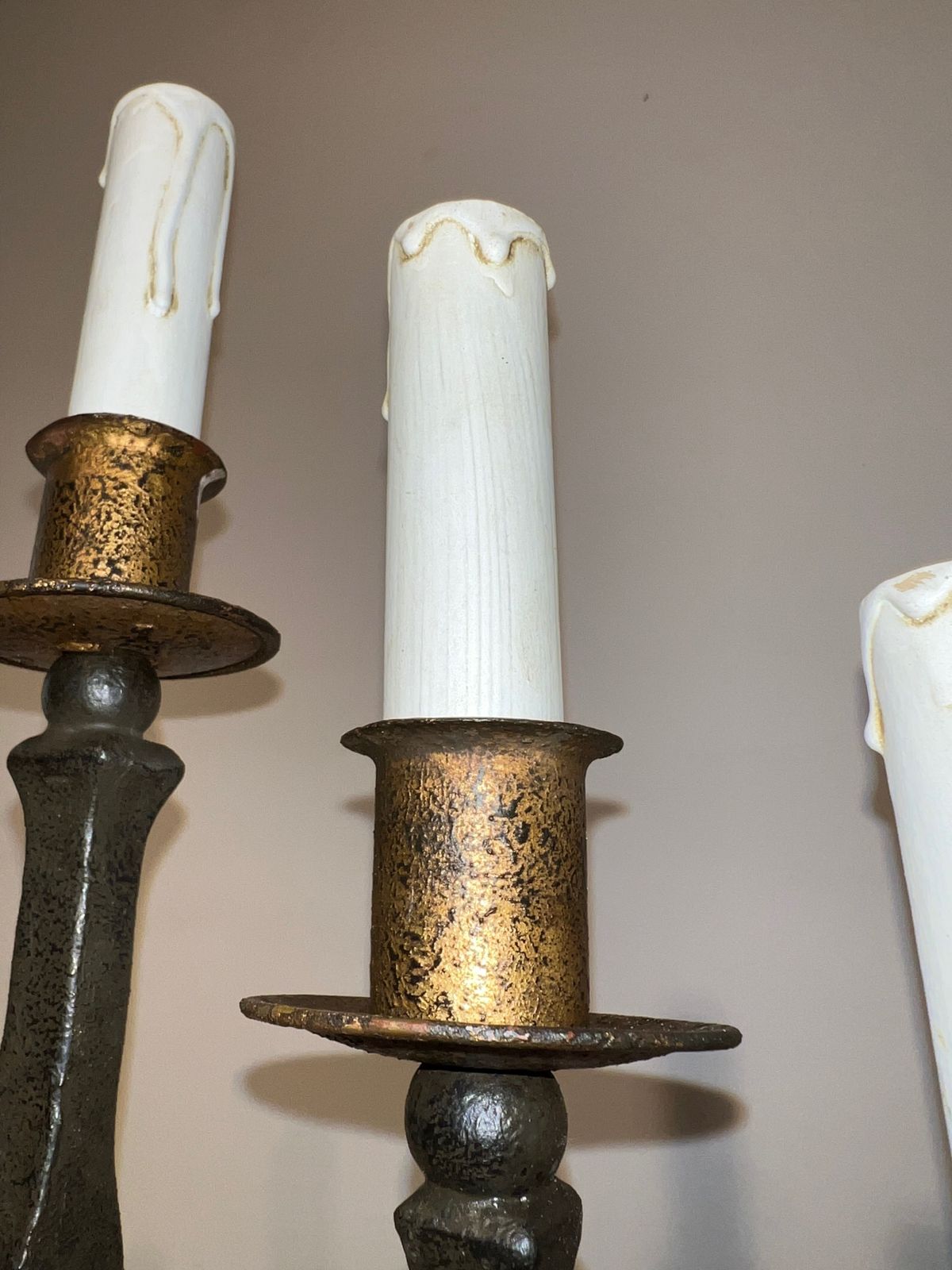 photo vintage Pair Of Wrought Iron Candelabra With 5 Light Arms