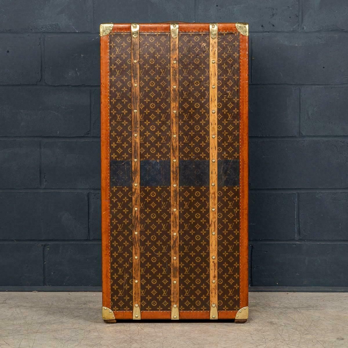 20th Century Louis Vuitton Wardrobe Trunk In Monogram Canvas, France C.1930 photo 26995.0