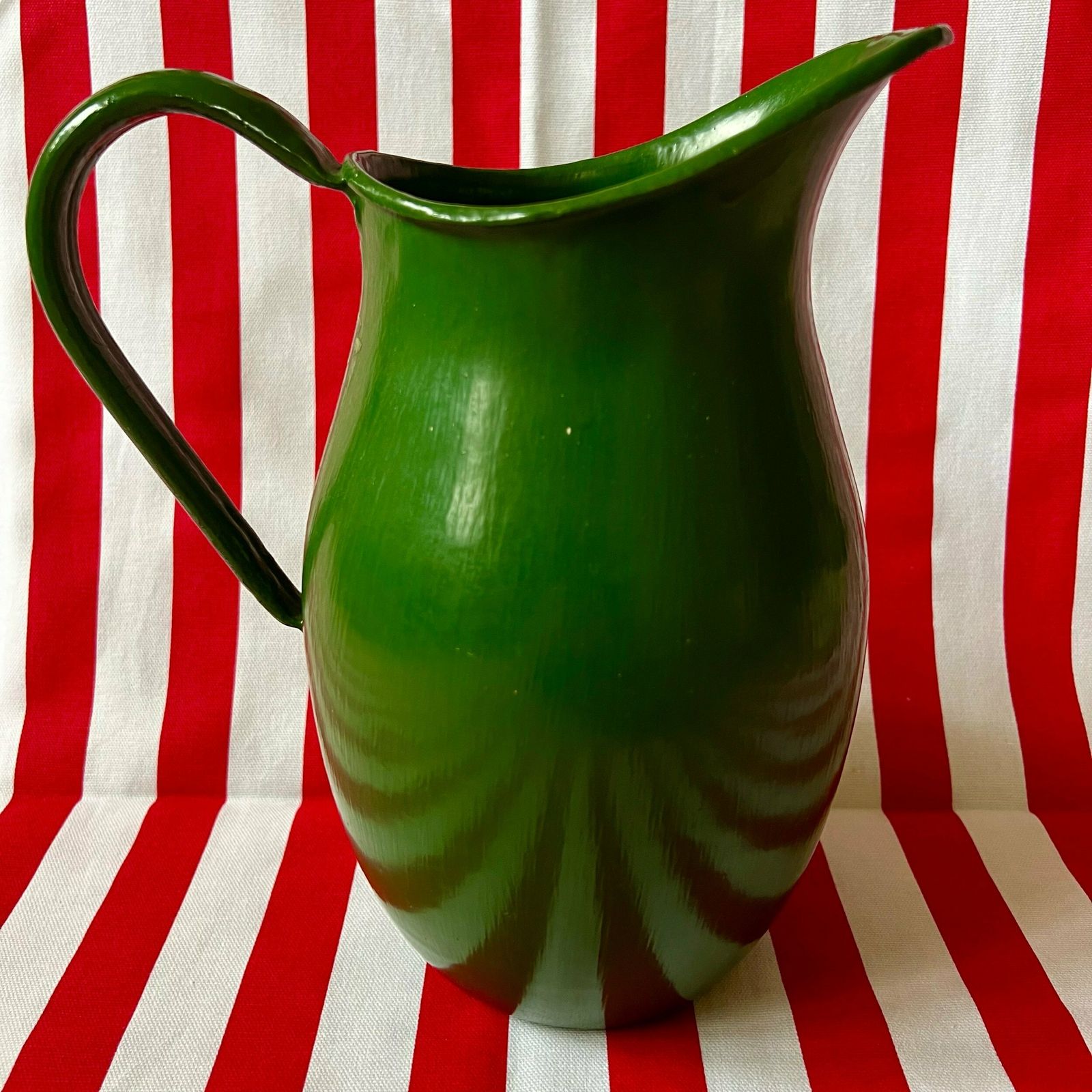 Enamel Découpage Jug photo 65.0