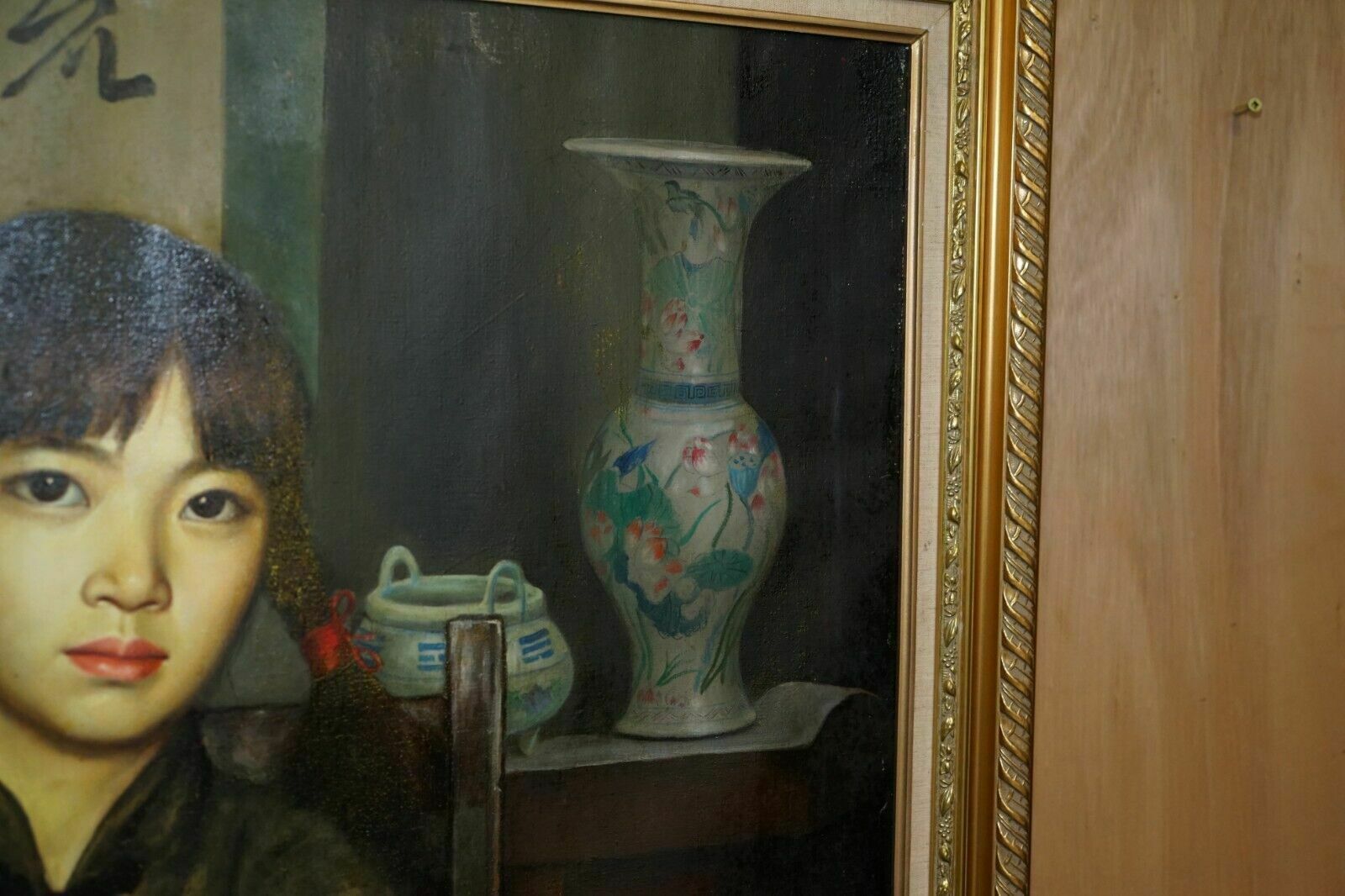 photo for sale Zhang Yizhi Large 100 X 80cm Oil On Canvas Painted Portrait Of A Seated Lady