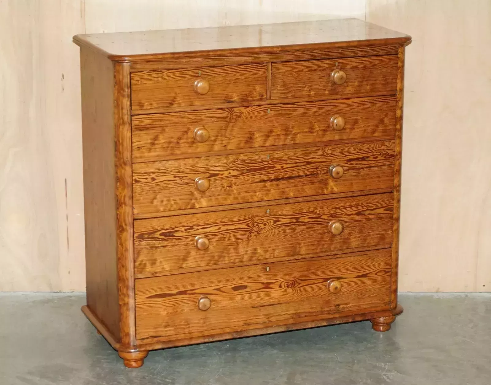 Very Large Antique Victorian Circa 1880 Farm House Pitch Pine Chest Of Drawers
