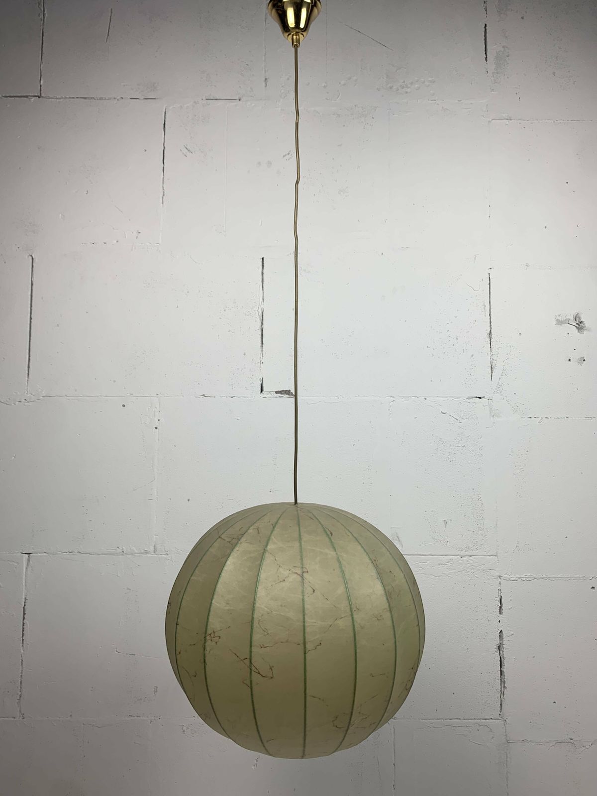photo vintage Mid Century Space Age Cocoon Hanging Pendant Lamp In The Style Of Achille Castiglioni, 1960s