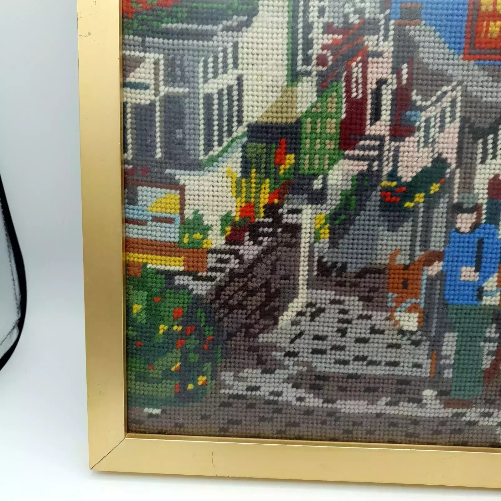Needlepoint, Clovelly, Devon New Inn Hotel Portrait 42.5 X 32.6cm Complete Frame photo vintage