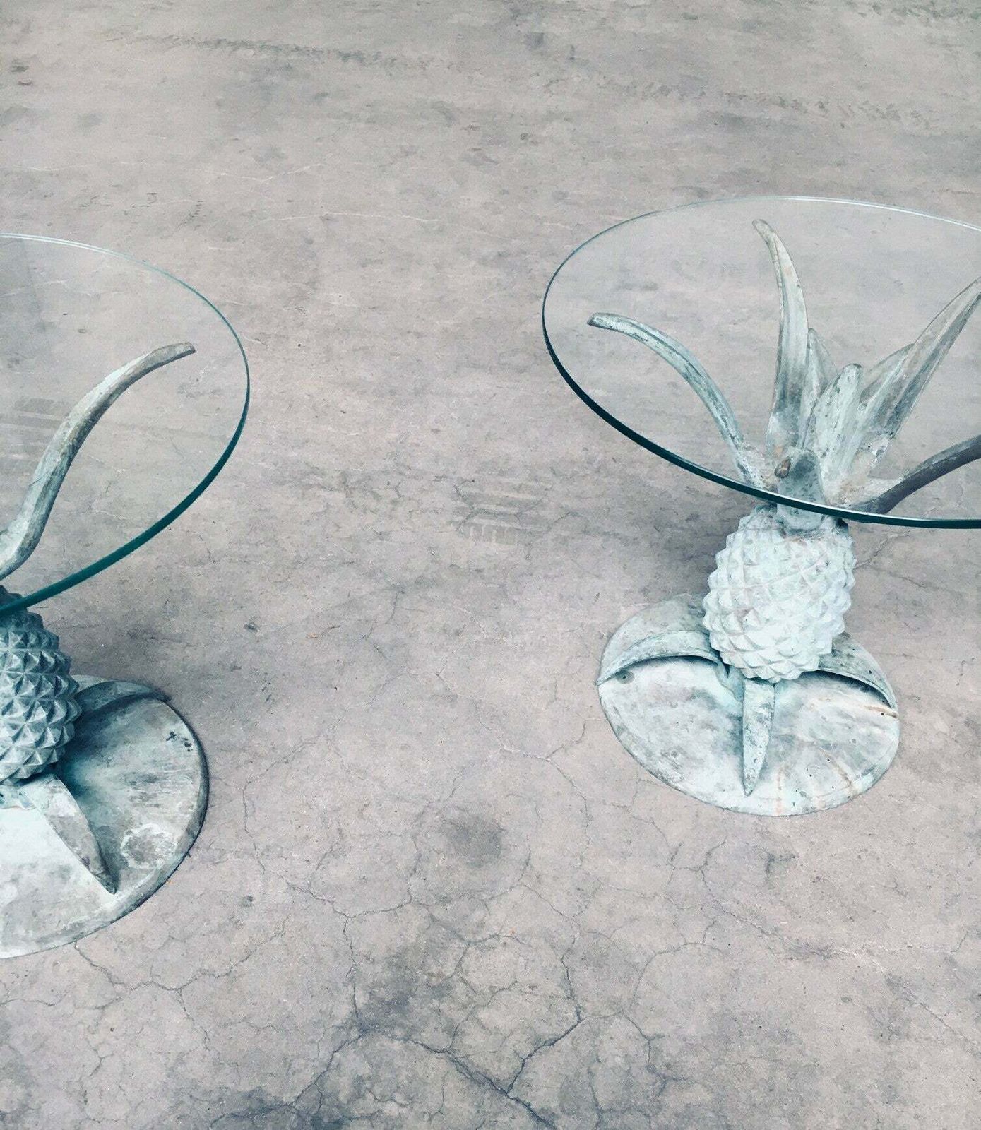 photo vinterior Hollywood Regency Style Design Brass Patinated Pineapple Side Table Set, France 1970's