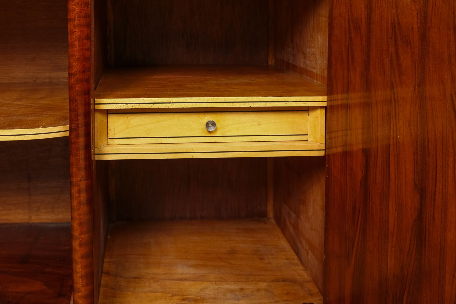 Art Deco French Mahogany Walnut Maple Sideboard (C.1930) photo vintage