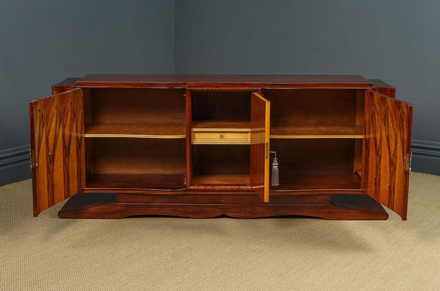 photo vintage Art Deco French Mahogany Walnut Maple Sideboard (C.1930)
