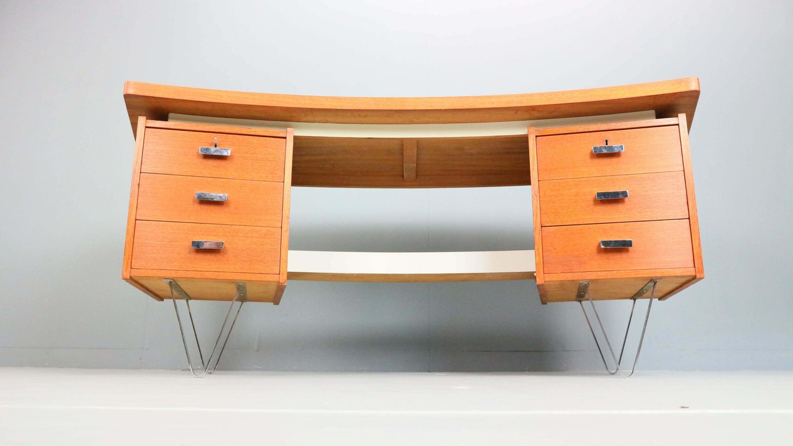 Cees Braakman Boomerang Desk With Triangle Legs For Pastoe, Dutch Design, 1950s photo Furniture