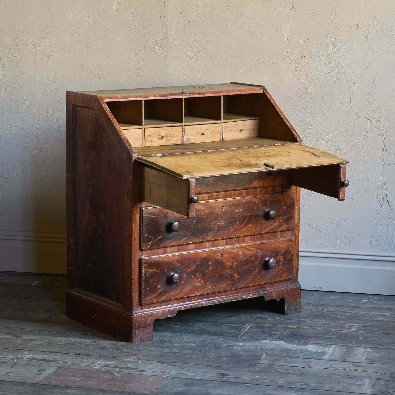 Faux Mahogany Bureau, 1800s, Antique photo 915.0