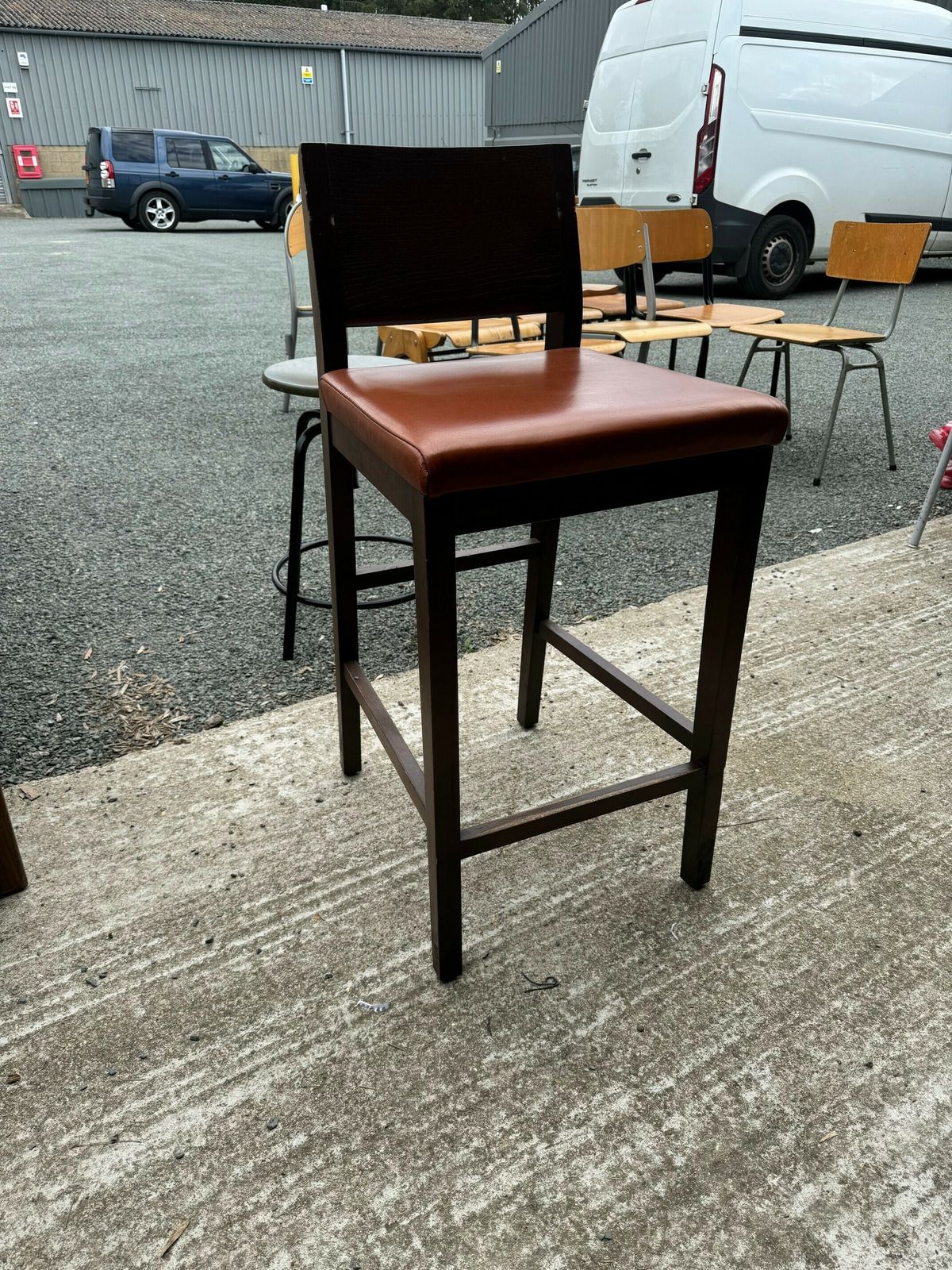 The Perfect Bar Stool – Home Or Business. (Quantity 18x)