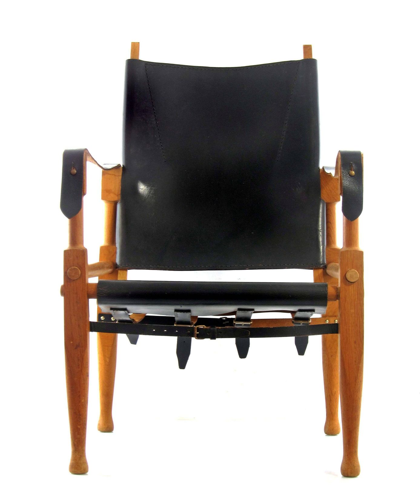 photo furniture Zwartleren Safaristoel Van Wilhelm Kienzle Voor Wohnbedarf