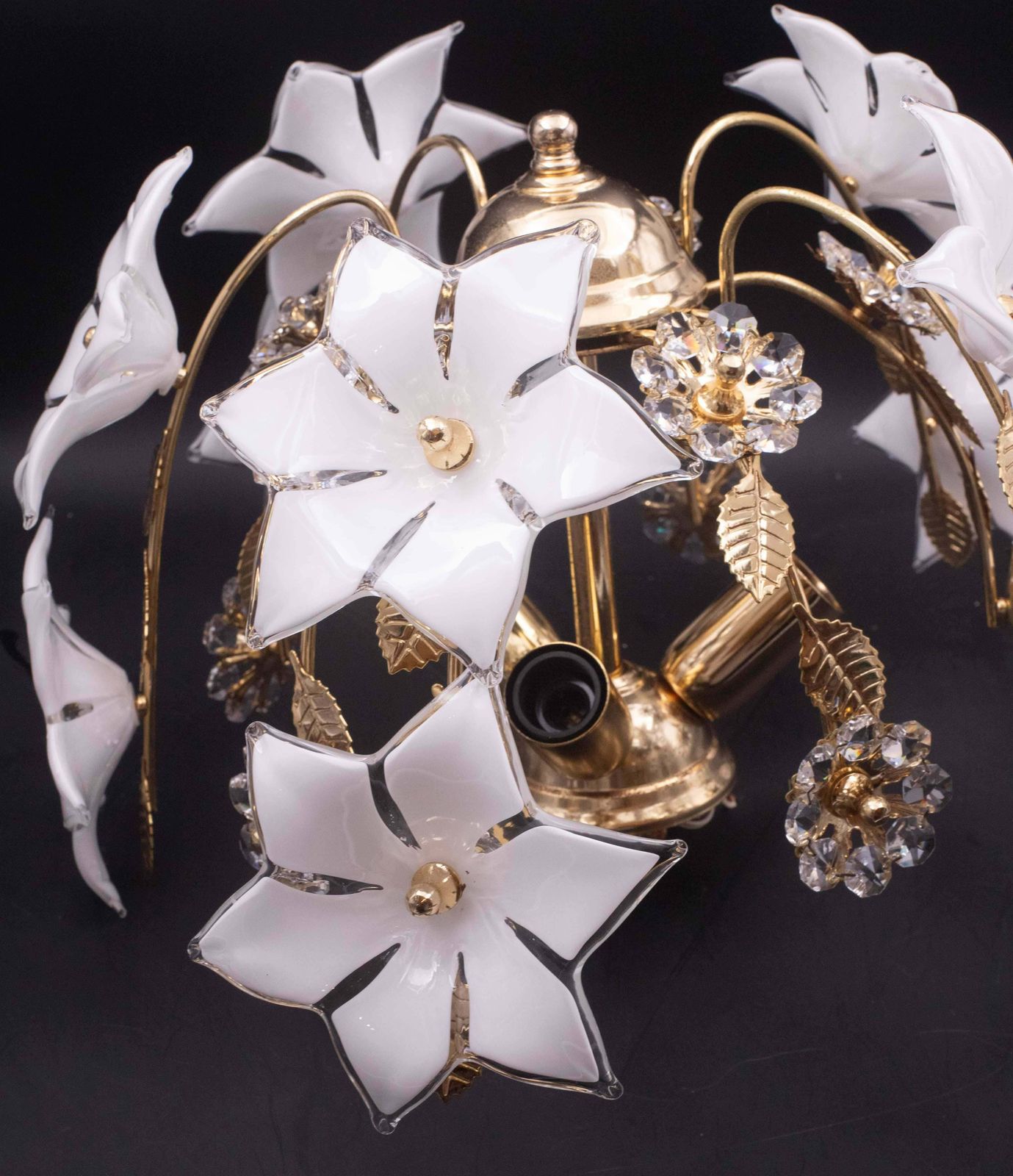 photo vinterior Charming Murano And Crystal Glass Vintage Ceiling Light White Flowers, 1970s